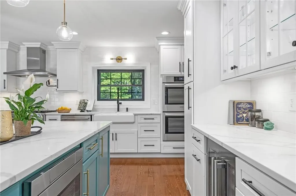 103 Jastram Street Providence RI 02908