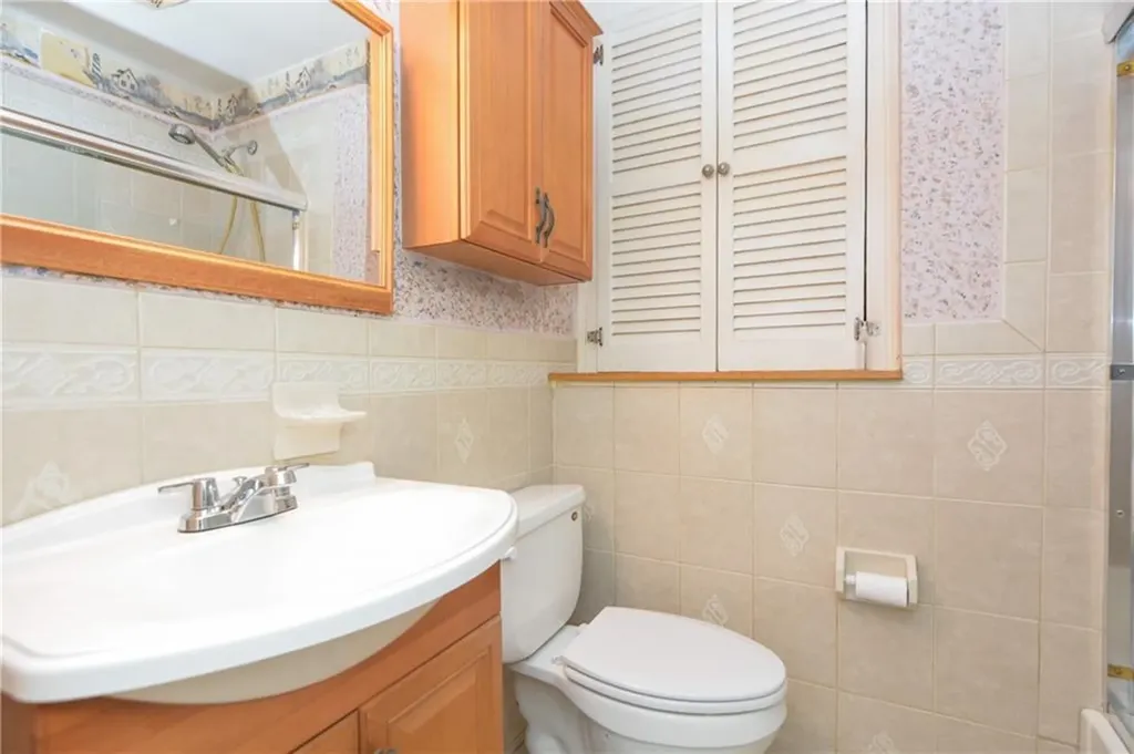 57 Vivian Avenue Pawtucket RI 02860