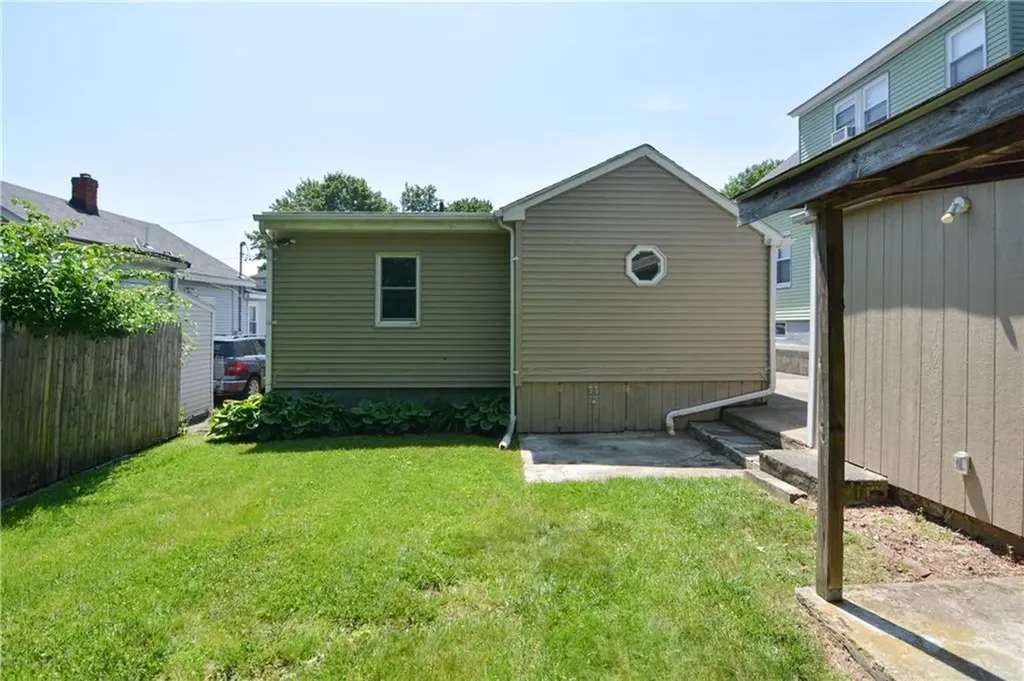 57 Vivian Avenue Pawtucket RI 02860