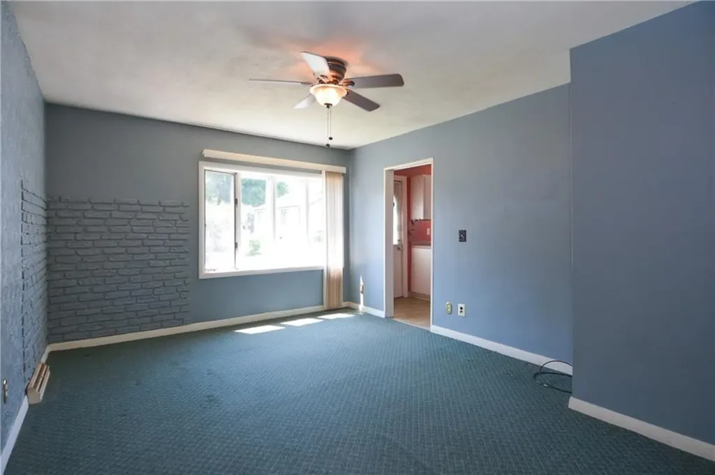 57 Vivian Avenue Pawtucket RI 02860