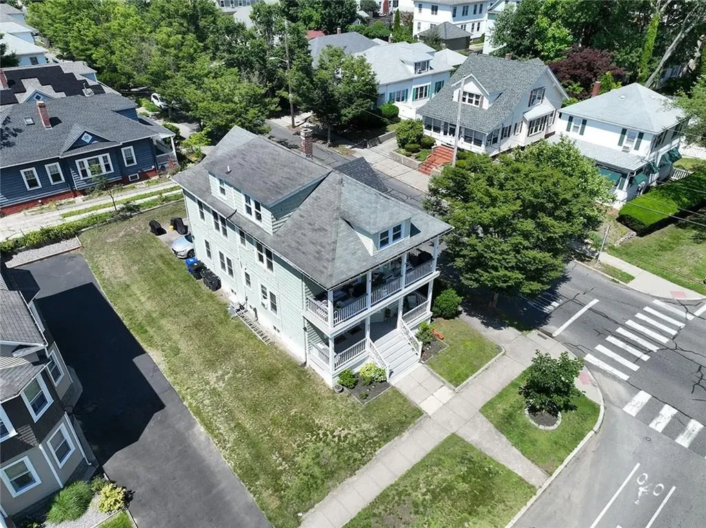 507 509 Pleasant Valley Parkway Providence RI 02908