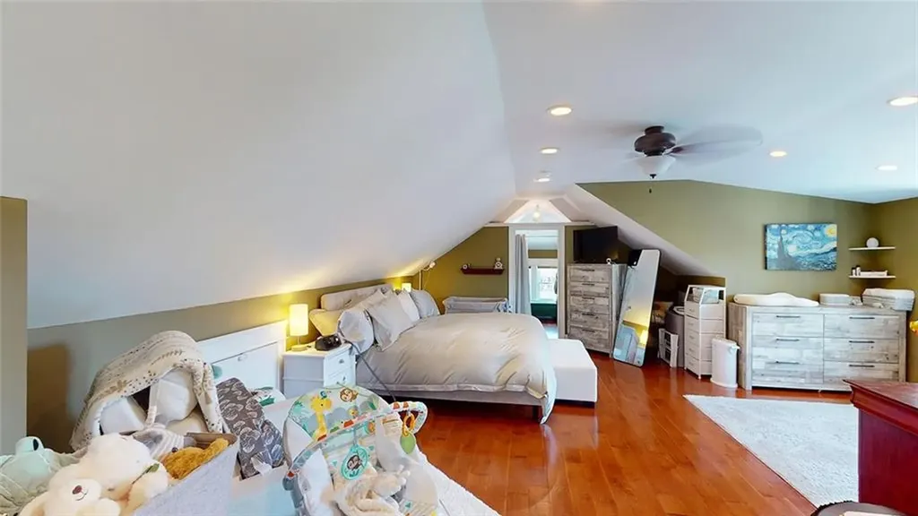 507 509 Pleasant Valley Parkway Providence RI 02908