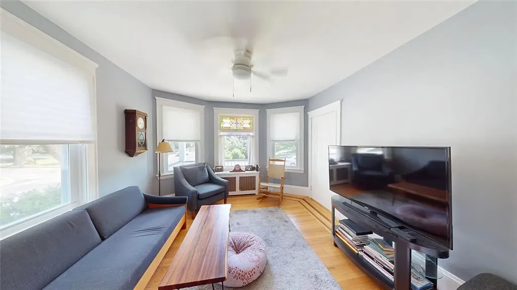 507 509 Pleasant Valley Parkway Providence RI 02908