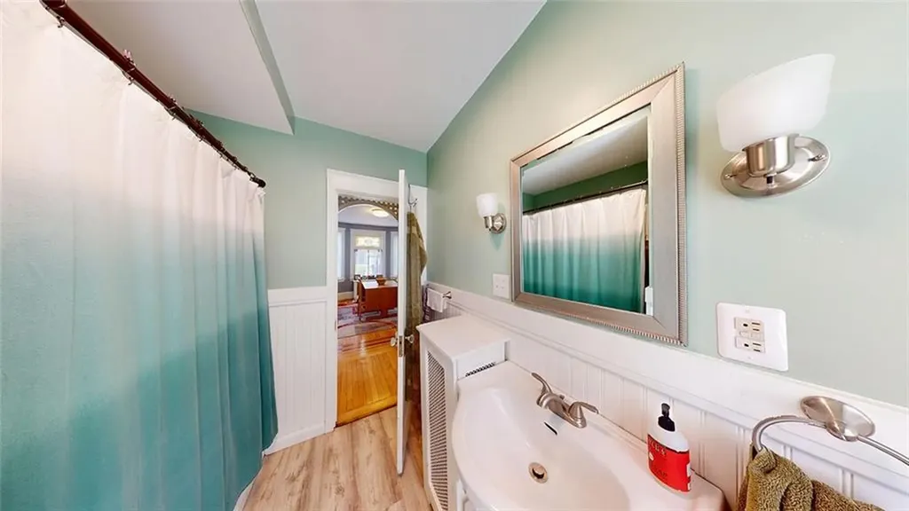507 509 Pleasant Valley Parkway Providence RI 02908