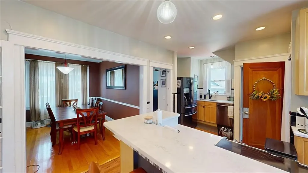 507 509 Pleasant Valley Parkway Providence RI 02908