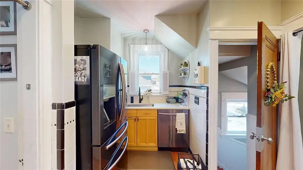 507 509 Pleasant Valley Parkway Providence RI 02908