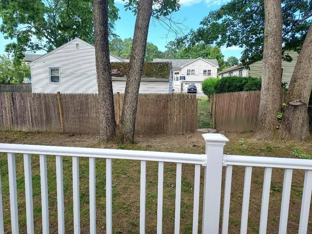 16 Fyffe Avenue Cranston RI 02920