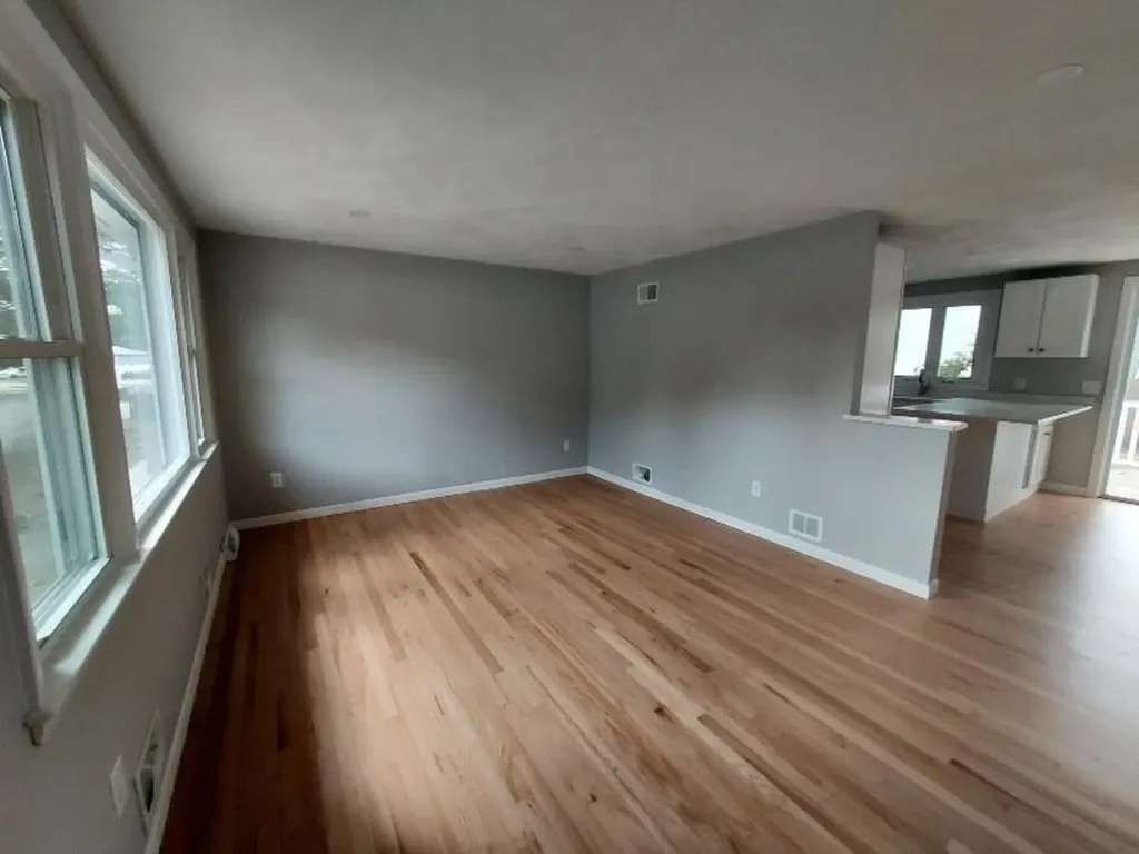 16 Fyffe Avenue Cranston RI 02920