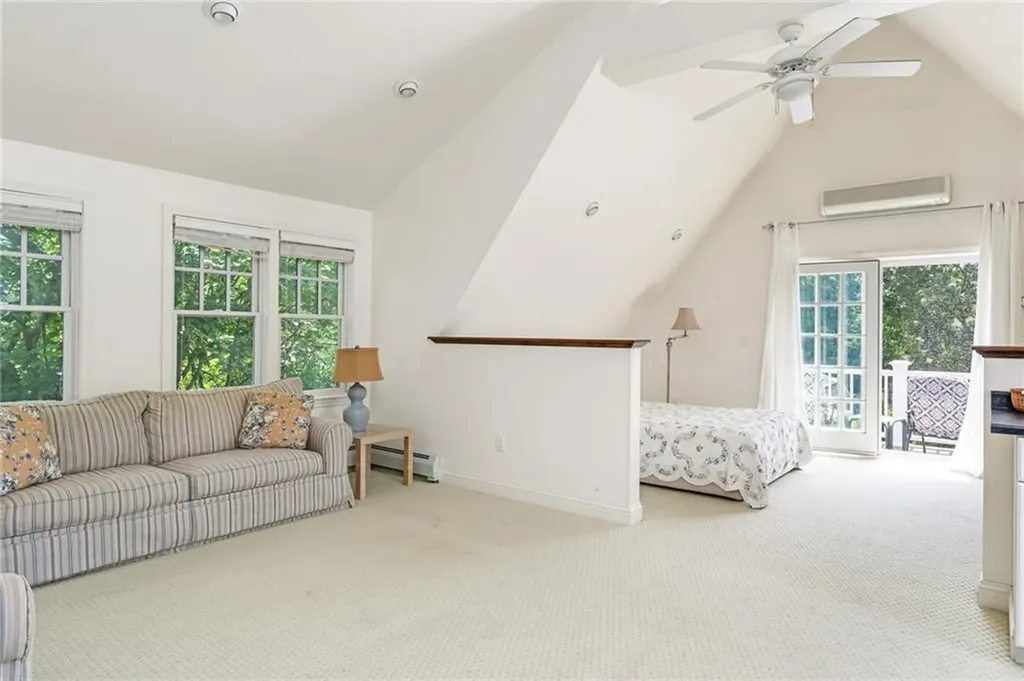 52 Avondale Road Westerly RI 02891