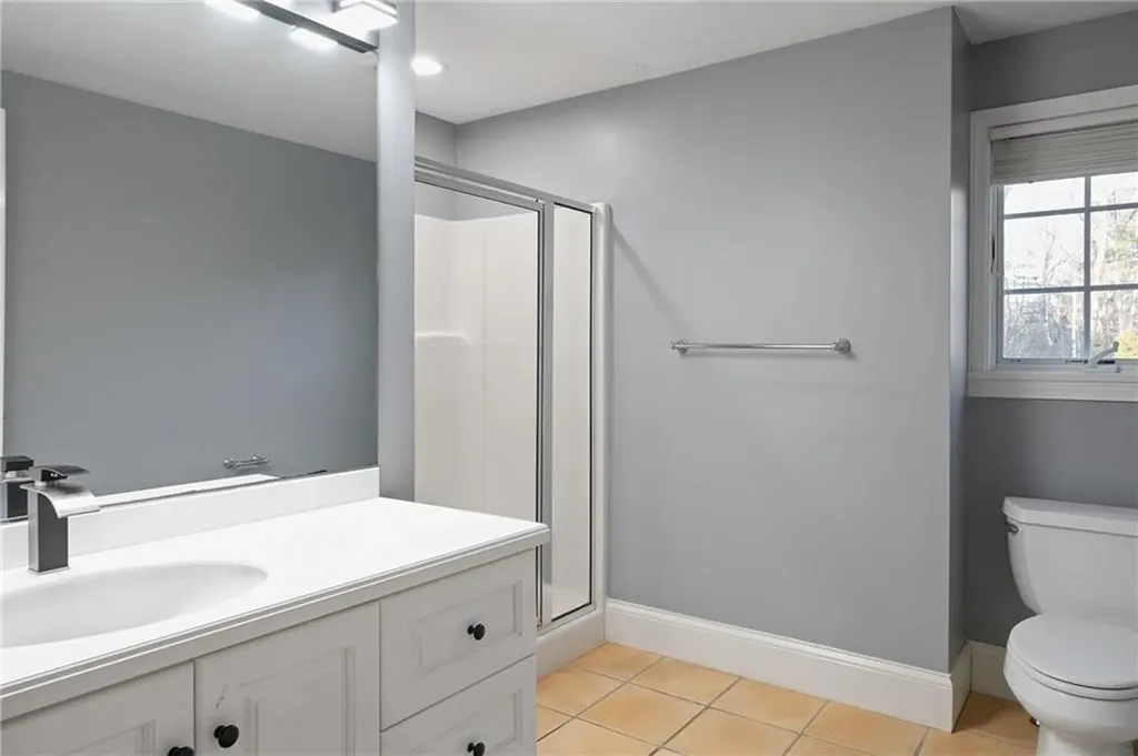 38 Miss Fry Drive East Greenwich RI 02818