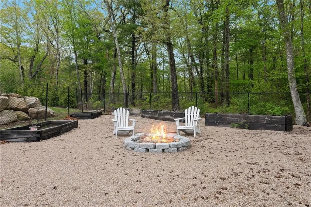 38 Miss Fry Drive East Greenwich RI 02818