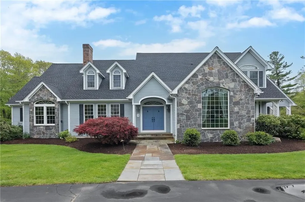 38 Miss Fry Drive East Greenwich RI 02818