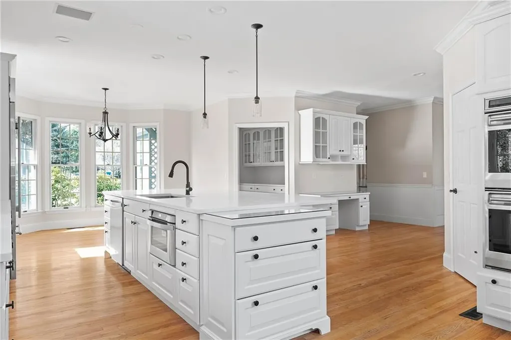 38 Miss Fry Drive East Greenwich RI 02818