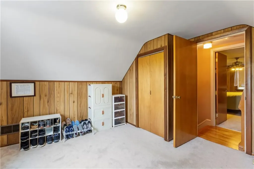 75 Crescent Avenue Cranston RI 02910