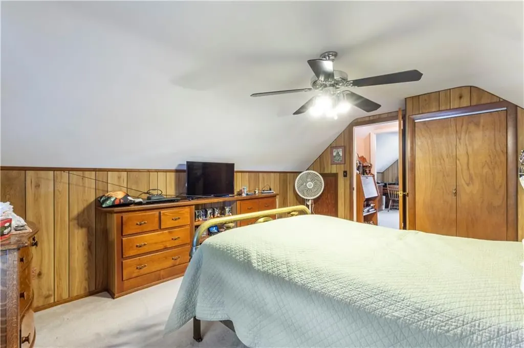 75 Crescent Avenue Cranston RI 02910