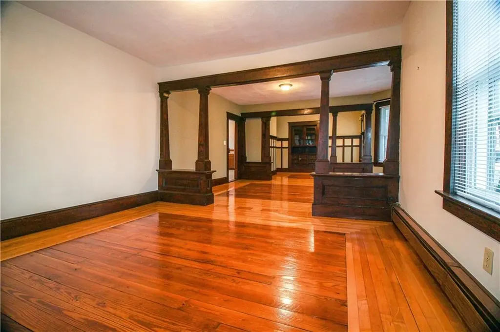563 Blackstone Street Woonsocket RI 02895