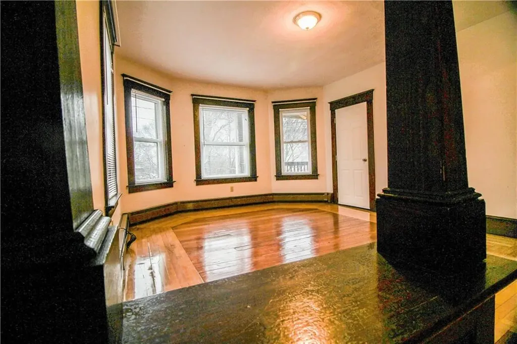 563 Blackstone Street Woonsocket RI 02895