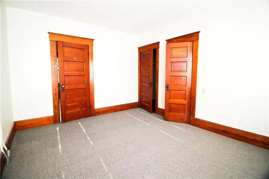 563 Blackstone Street Woonsocket RI 02895