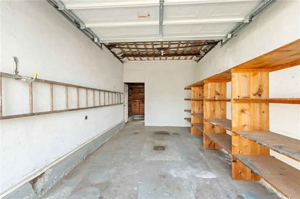 53 Overland Avenue Cranston RI 02910