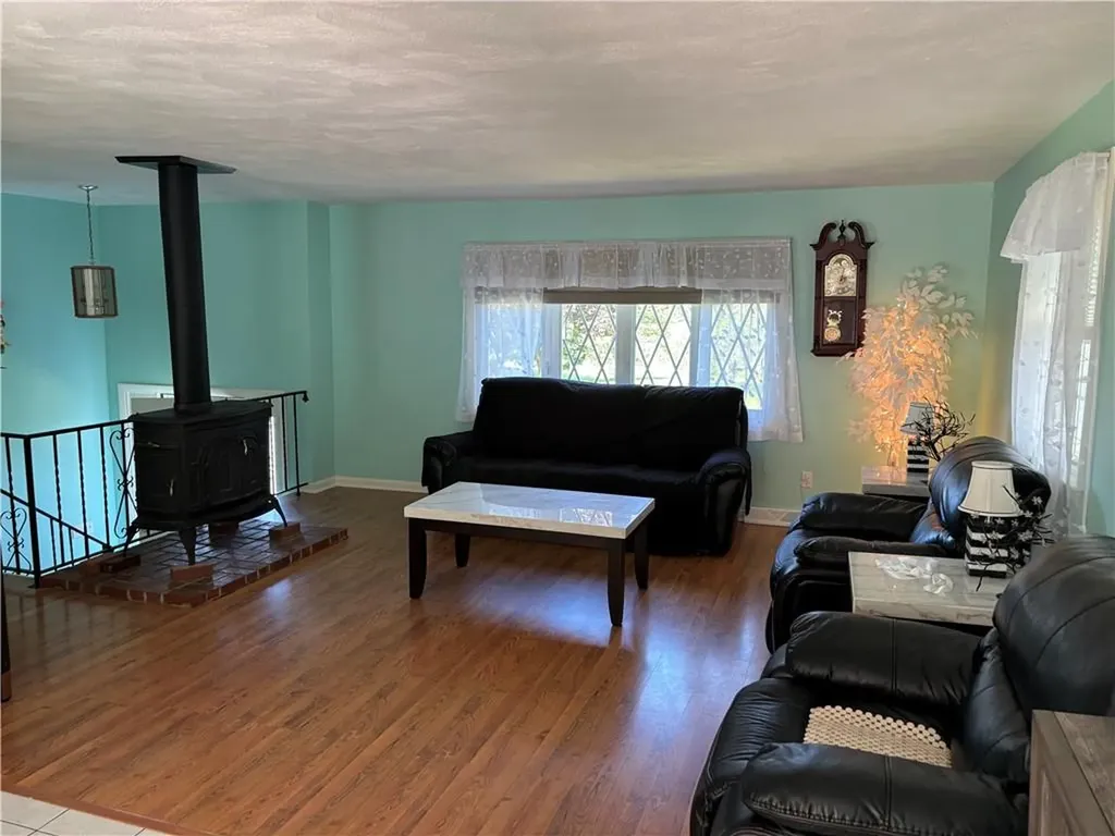 120 Colvintown Road Coventry RI 02816