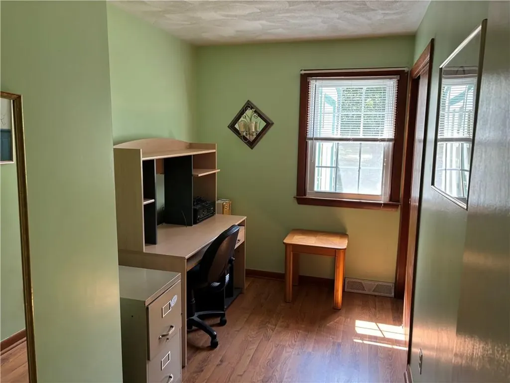 120 Colvintown Road Coventry RI 02816