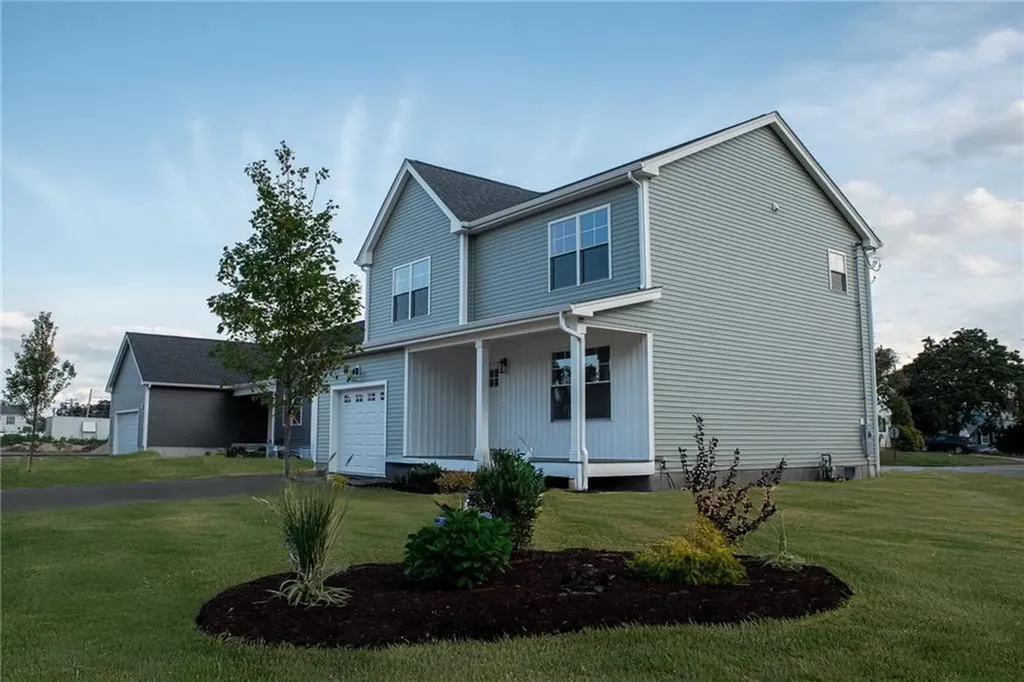 59 Recess Lane Warwick RI 02889