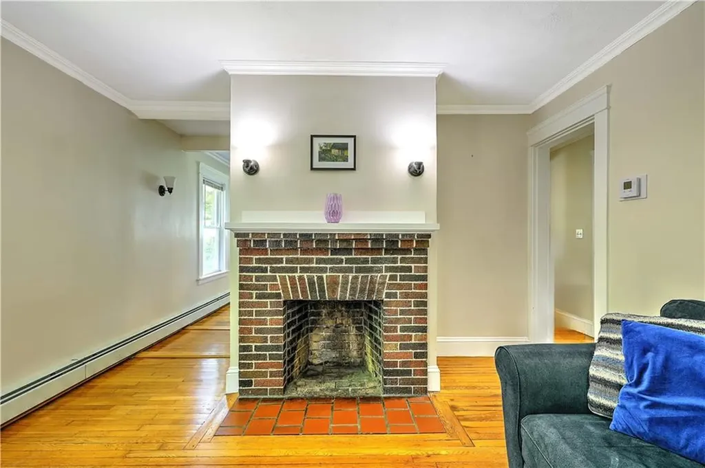 14 Shirley Street Warwick RI 02888