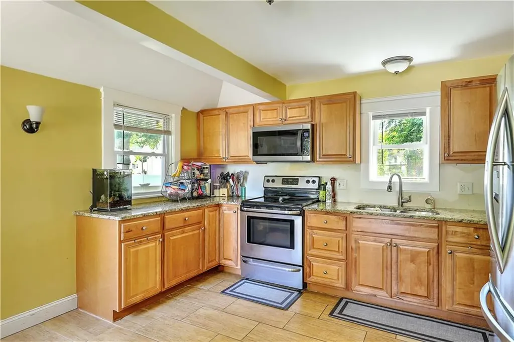 14 Shirley Street Warwick RI 02888