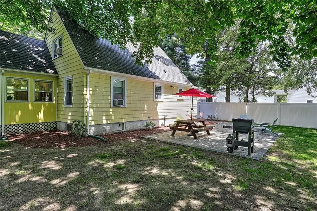 14 Shirley Street Warwick RI 02888