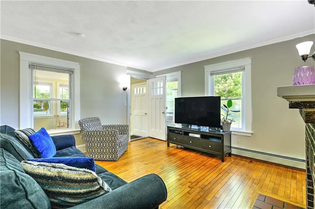 14 Shirley Street Warwick RI 02888
