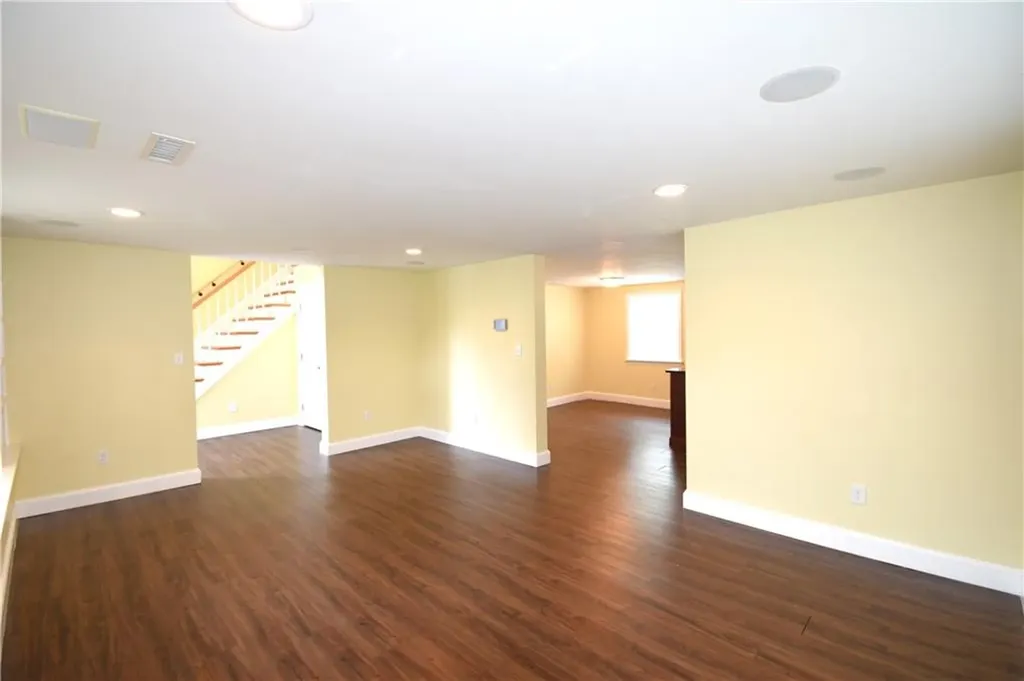 92 Trout Drive Middletown RI 02842