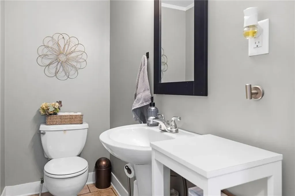 229 Roger Williams Avenue East Providence RI 02916