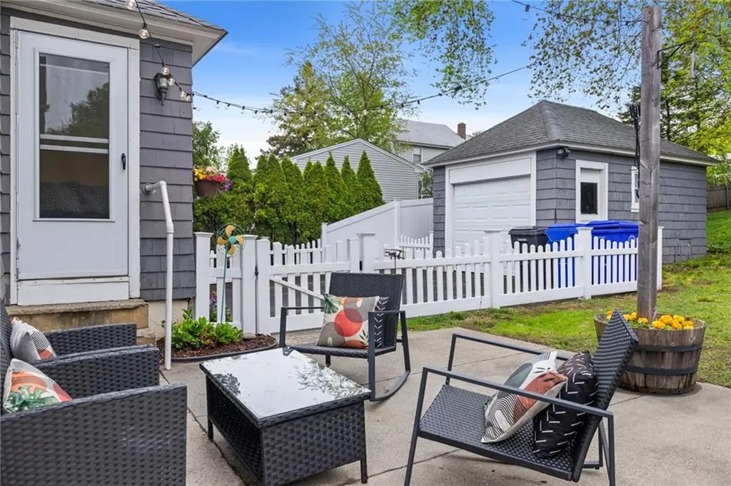 229 Roger Williams Avenue East Providence RI 02916