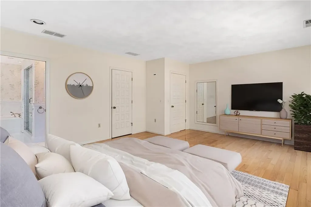 9 Beacon Hill Drive Warwick RI 02886