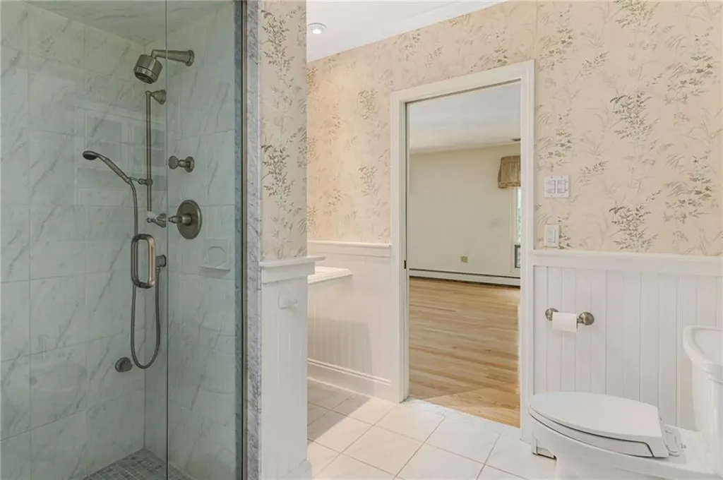 9 Beacon Hill Drive Warwick RI 02886