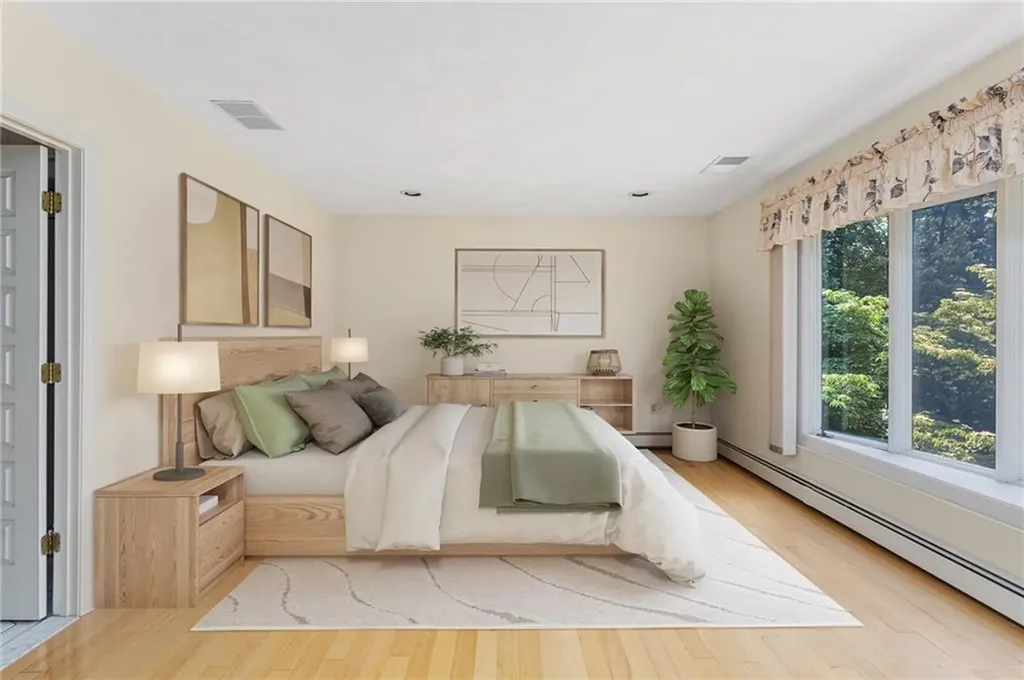 9 Beacon Hill Drive Warwick RI 02886