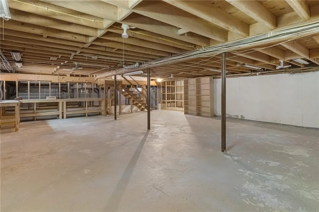 9 Beacon Hill Drive Warwick RI 02886