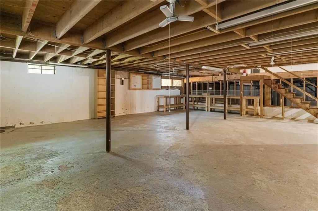9 Beacon Hill Drive Warwick RI 02886