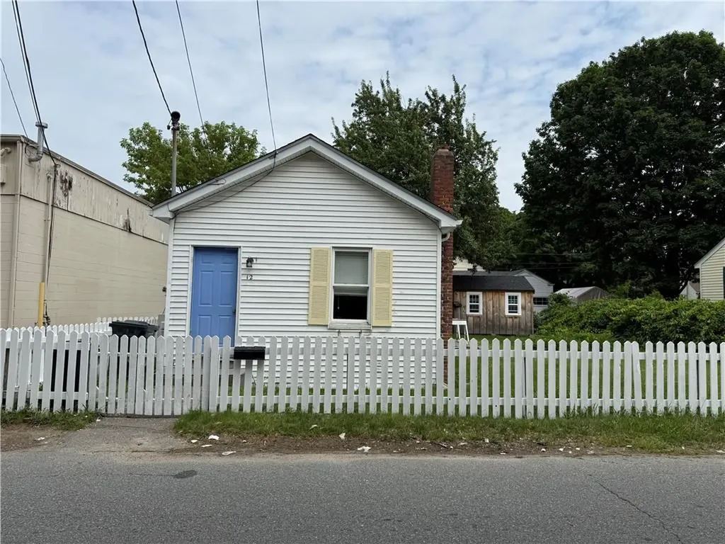 12 Sherbourne Avenue Swansea MA 02777