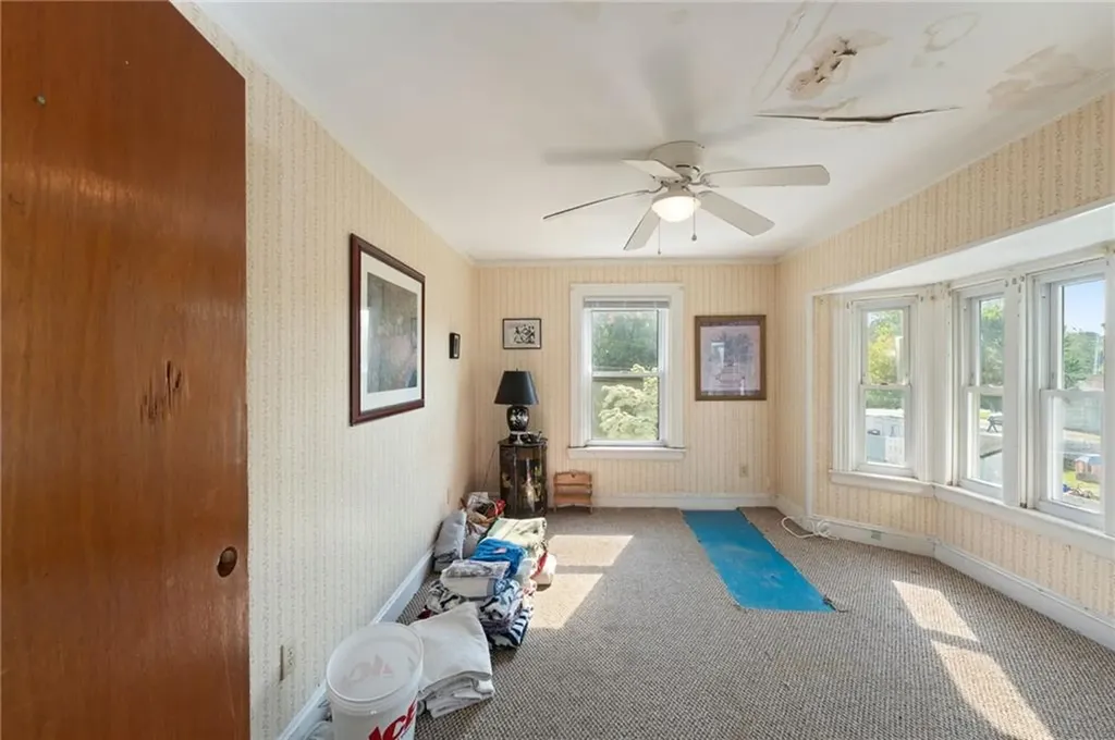 49 Palmer Avenue Warwick RI 02889