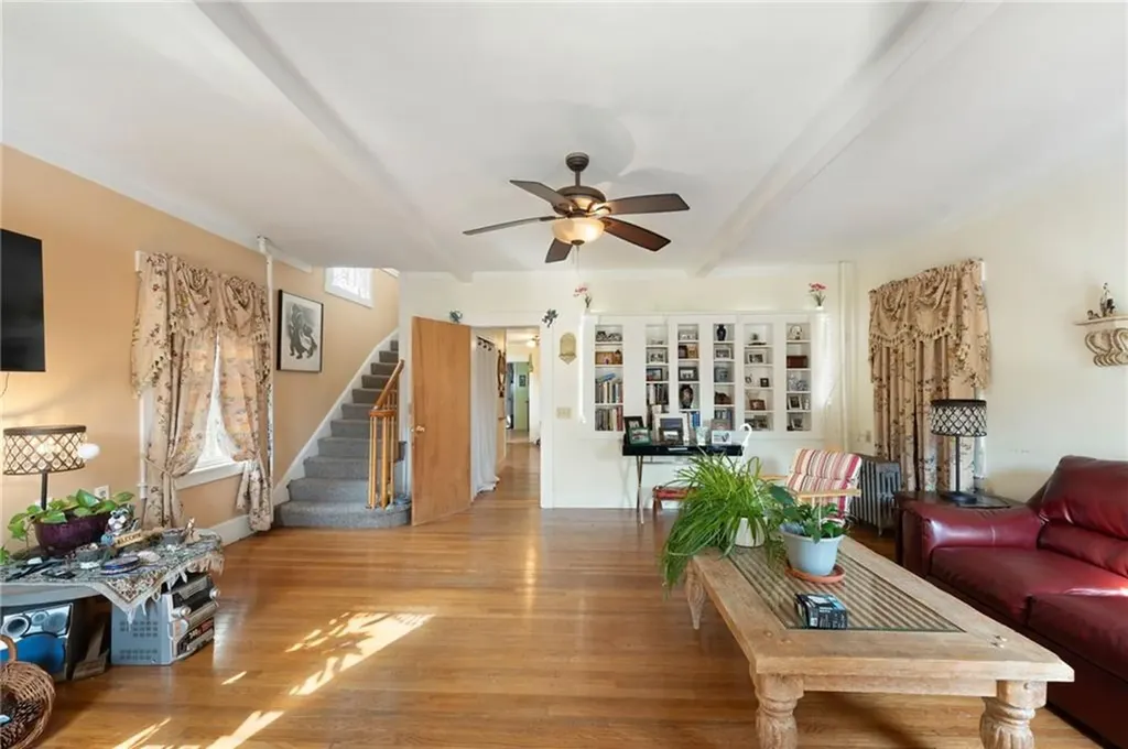 49 Palmer Avenue Warwick RI 02889