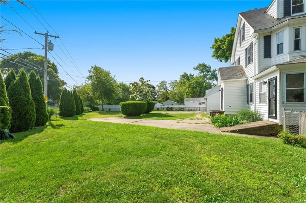 49 Palmer Avenue Warwick RI 02889