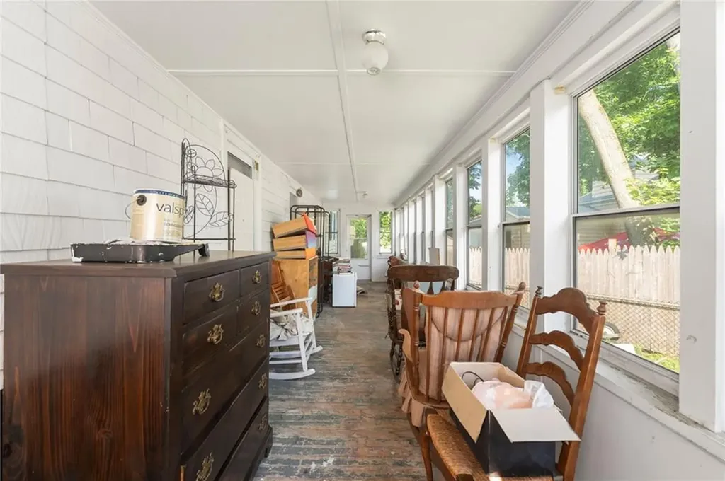 49 Palmer Avenue Warwick RI 02889