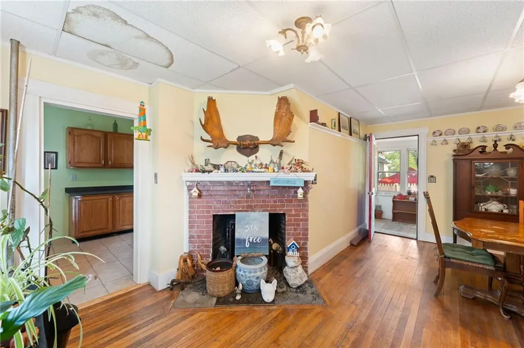 49 Palmer Avenue Warwick RI 02889