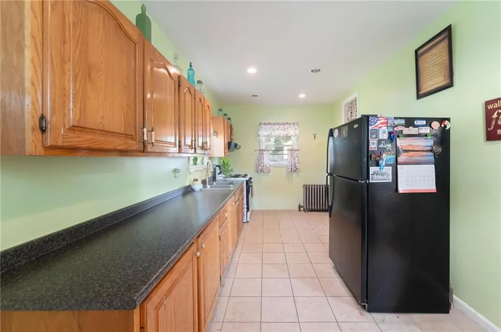 49 Palmer Avenue Warwick RI 02889