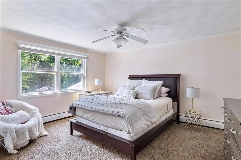 65 Knotty Pine Road Tiverton RI 02878