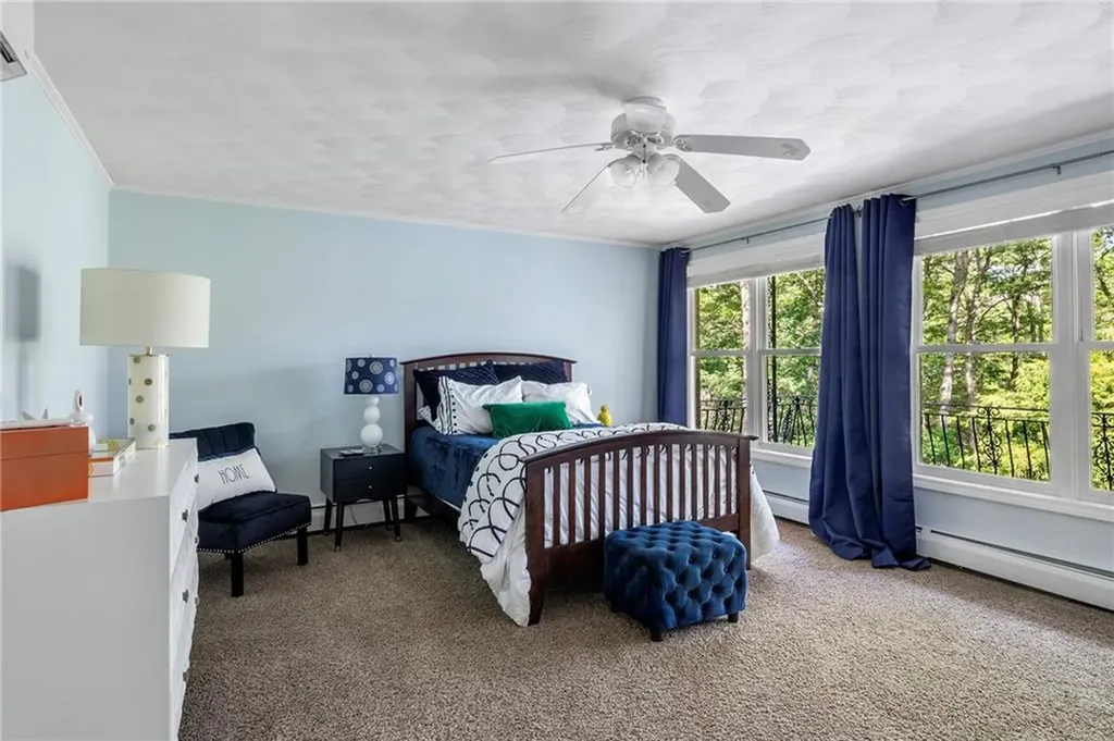 65 Knotty Pine Road Tiverton RI 02878
