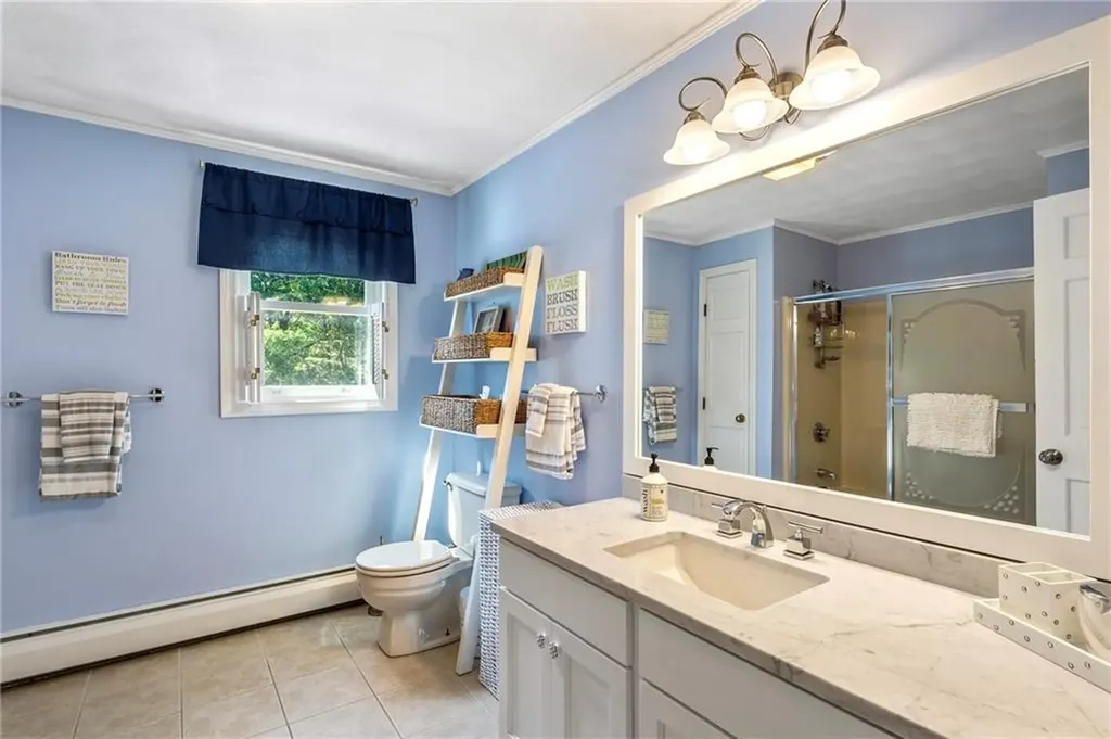 65 Knotty Pine Road Tiverton RI 02878