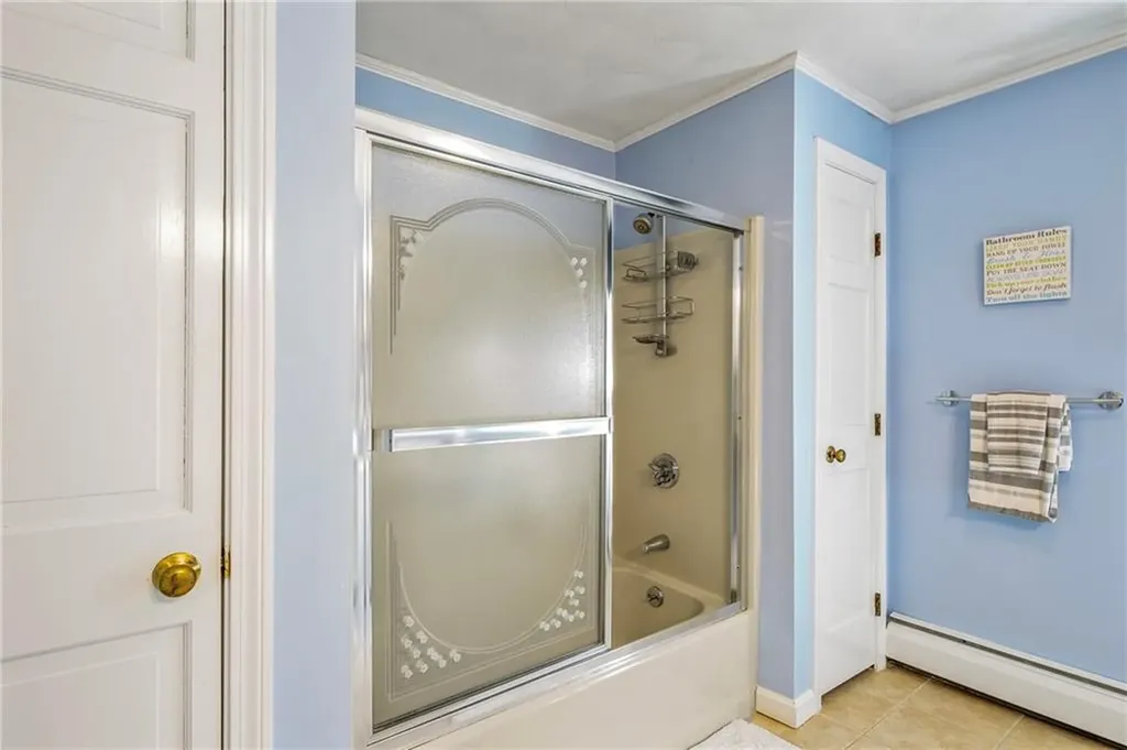 65 Knotty Pine Road Tiverton RI 02878