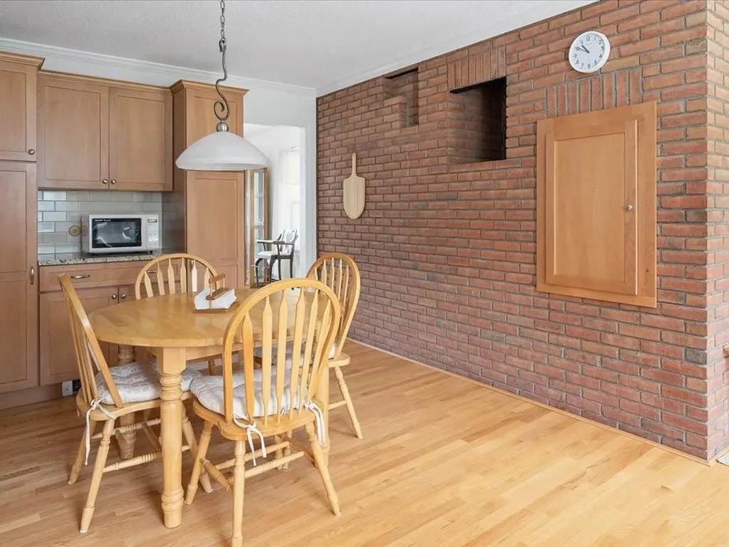 25 Bellevue Avenue Westerly RI 02891